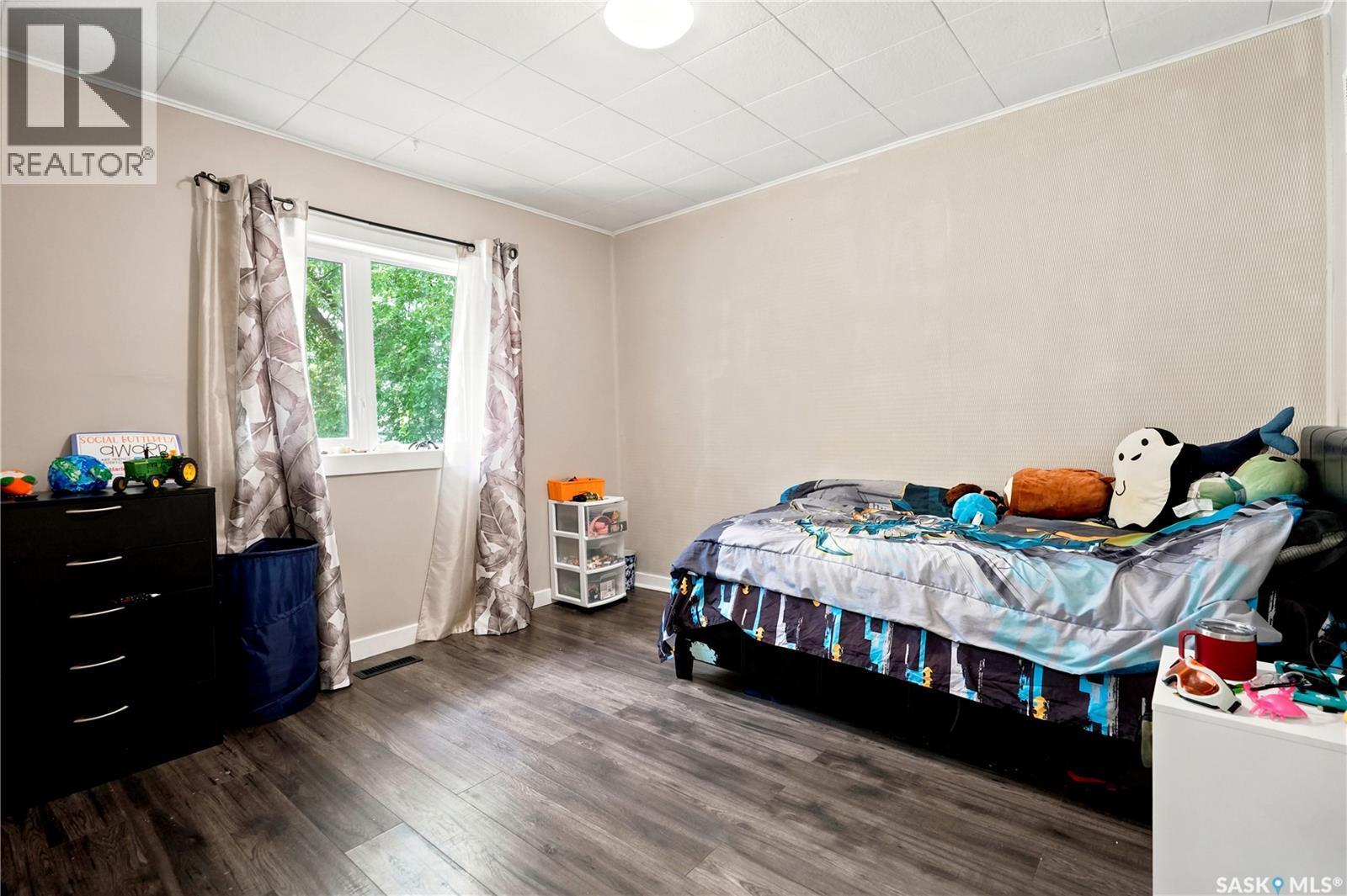 4805 7Th Avenue, Regina, SK