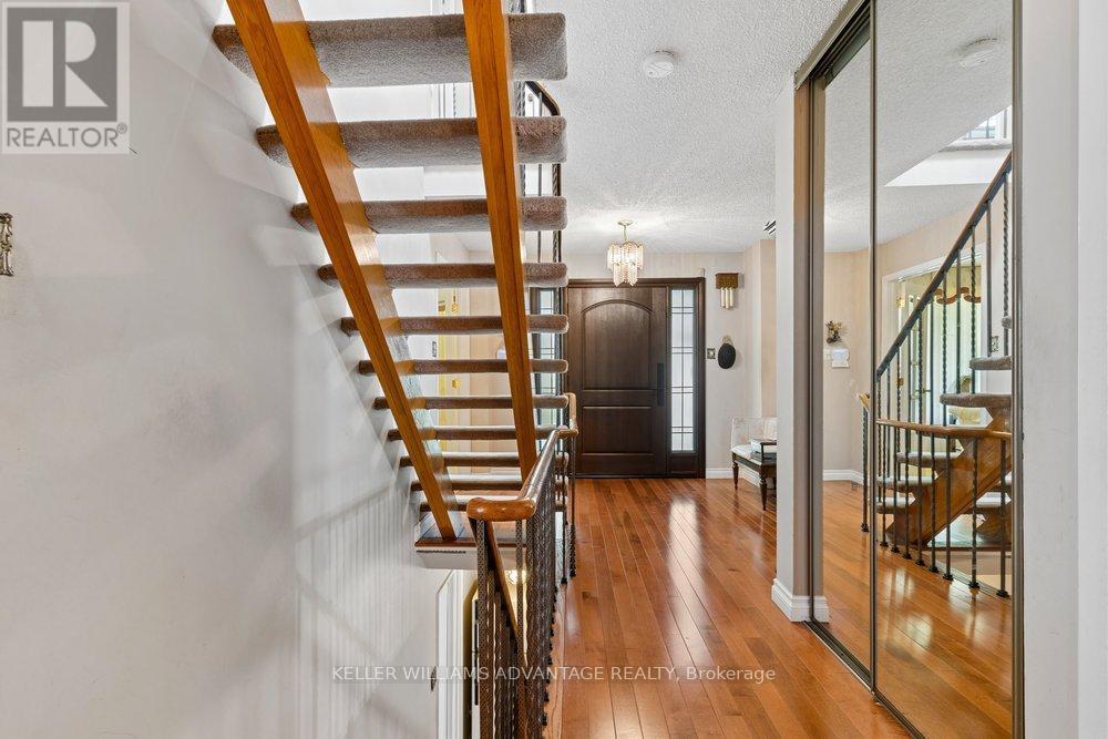 2192 Castlestone Court, Mississauga, ON