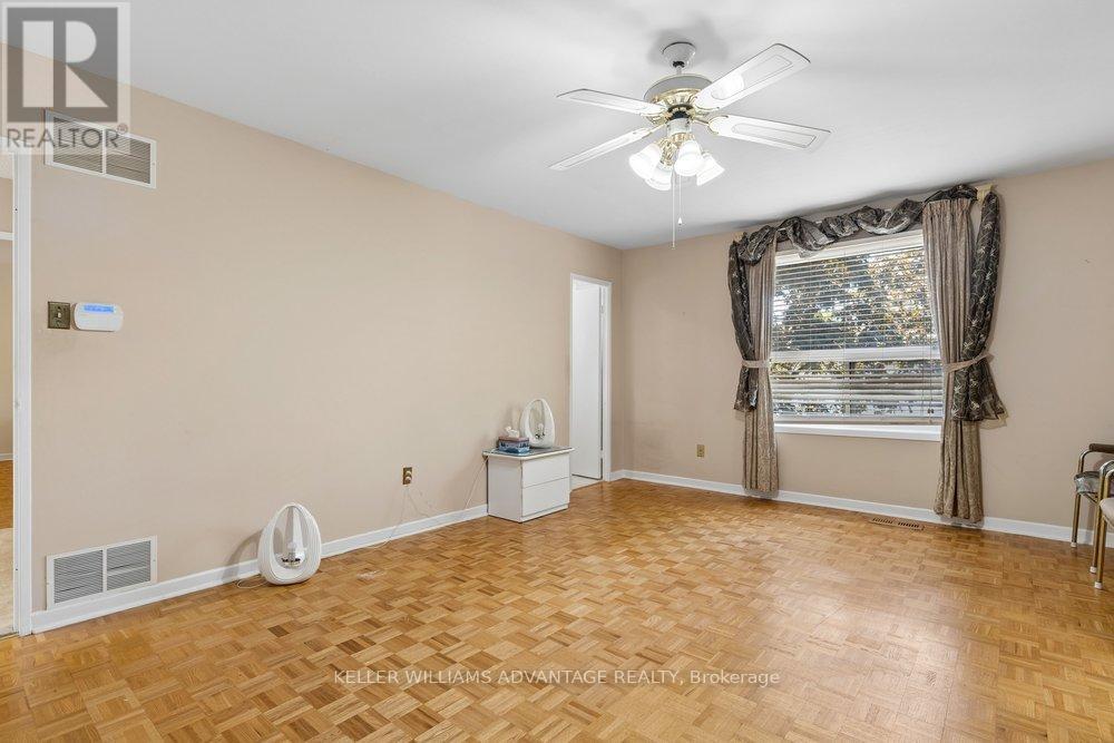 2192 Castlestone Court, Mississauga, ON