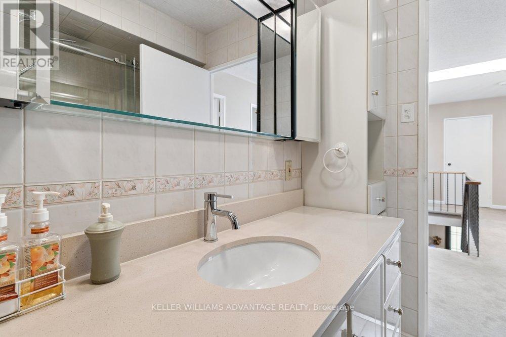 2192 Castlestone Court, Mississauga, ON