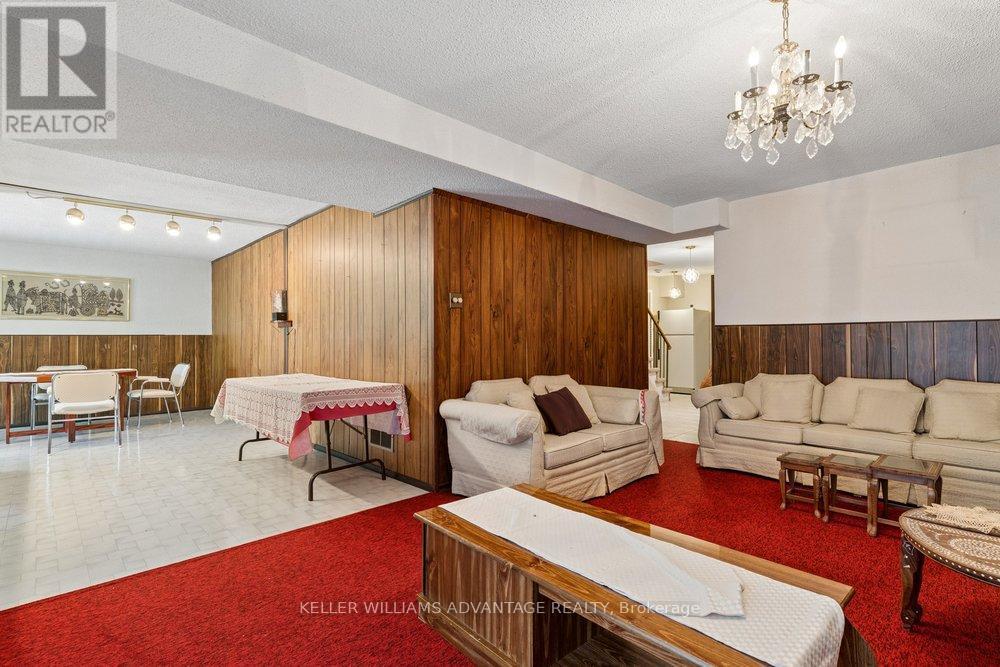 2192 Castlestone Court, Mississauga, ON