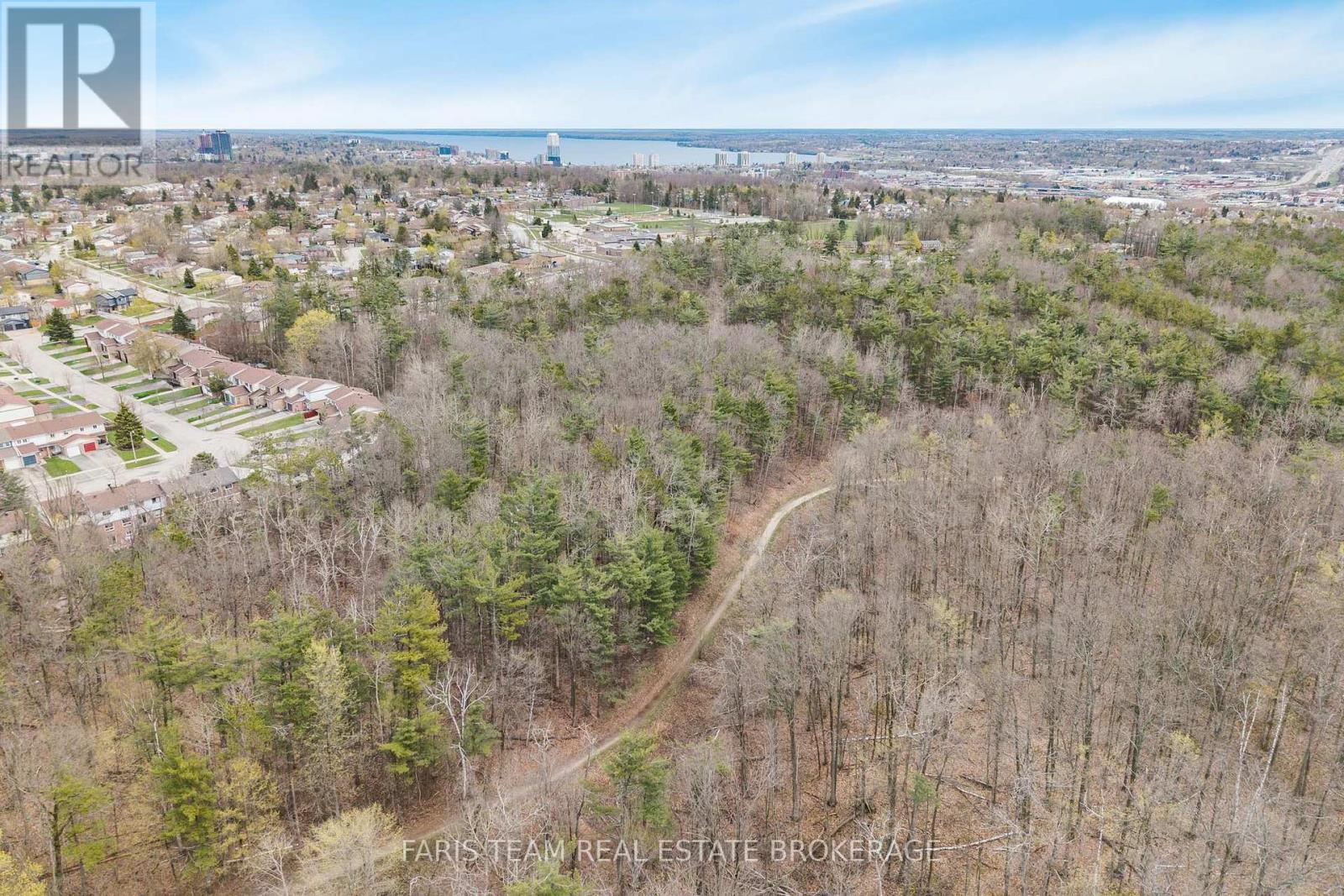 139 Burns Circle, Barrie, ON