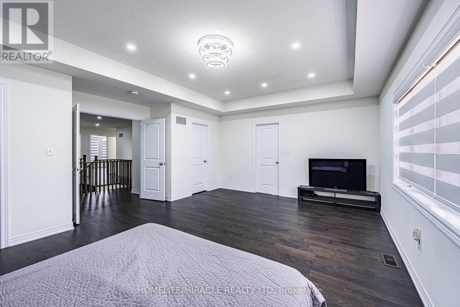 21 Junior Road, Brampton, ON