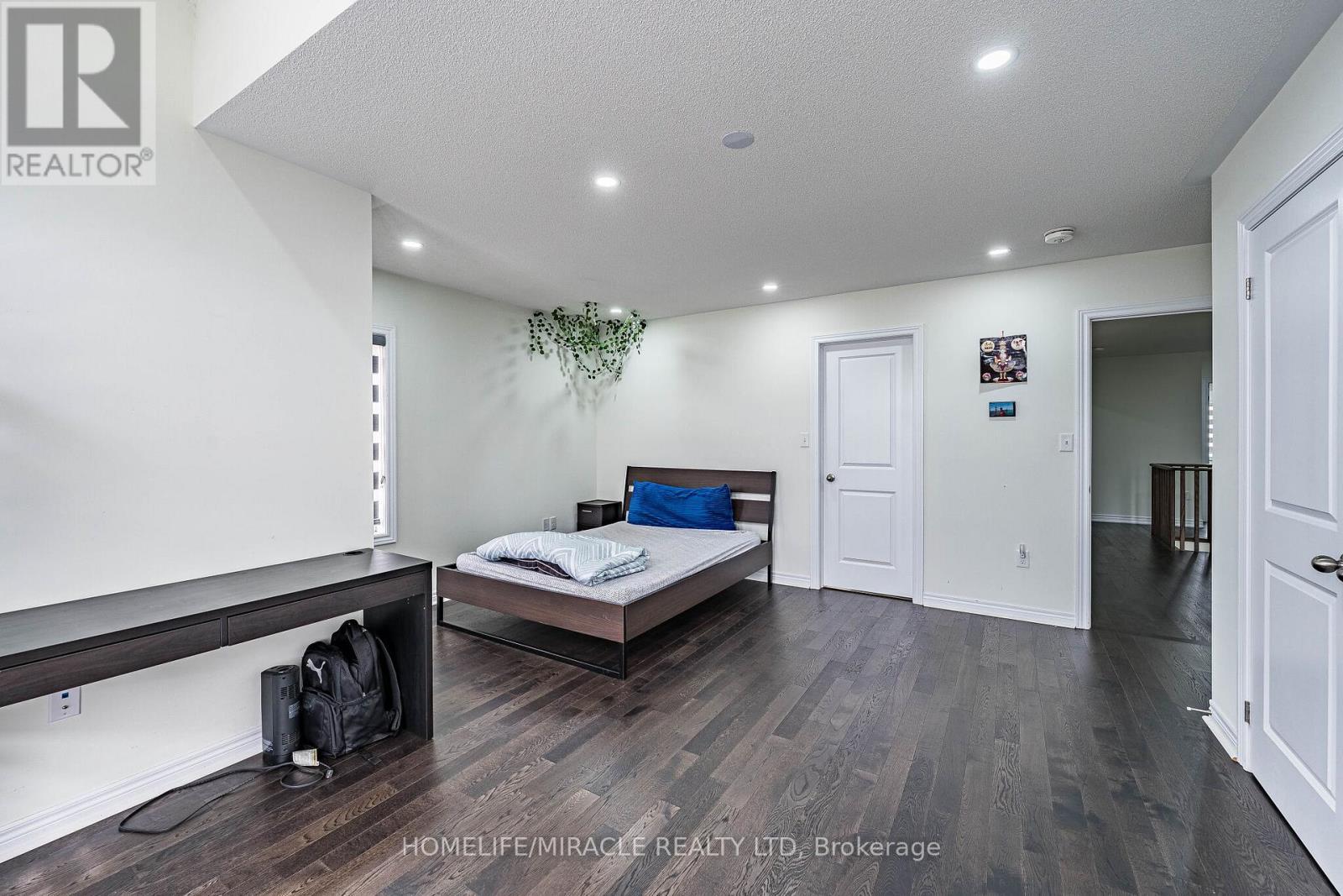21 Junior Road, Brampton, ON
