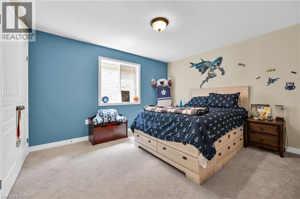 130 Chartwell Circle, Hamilton, ON