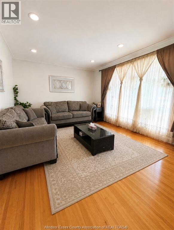 3740 Dominion, Windsor, ON