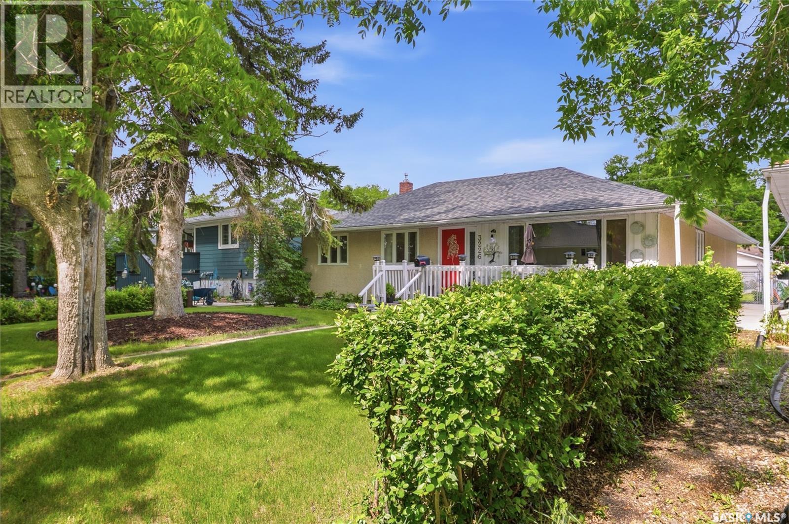 3226 Whitmore Avenue, Regina, SK