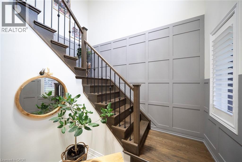 73 Eleanor Avenue, Hamilton, ON