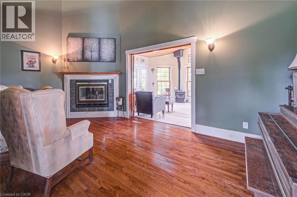 Piano room - 1032 Gore Road, Hamilton, ON
