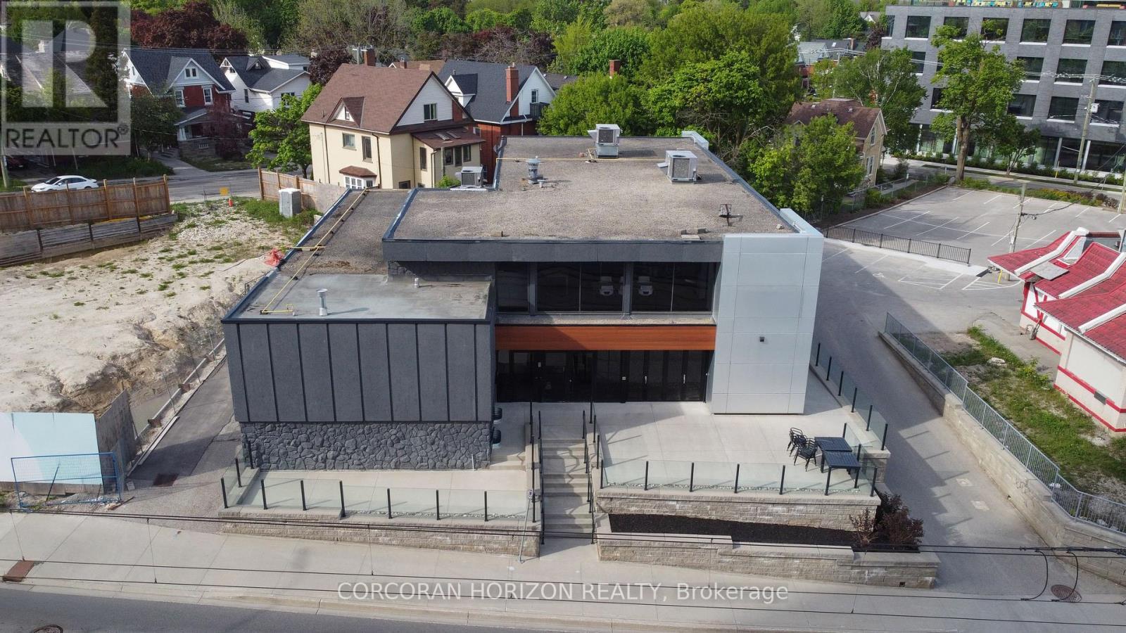 618 King Street, Kitchener, ON