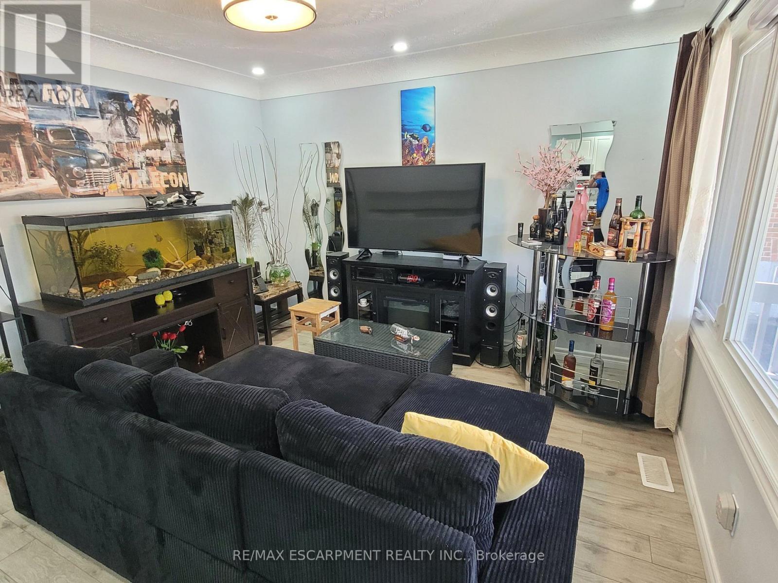 239 West 18Th Street, Hamilton, ON