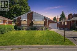 18 PLEASANT Avenue Stoney Creek, ON L8G 2L2
