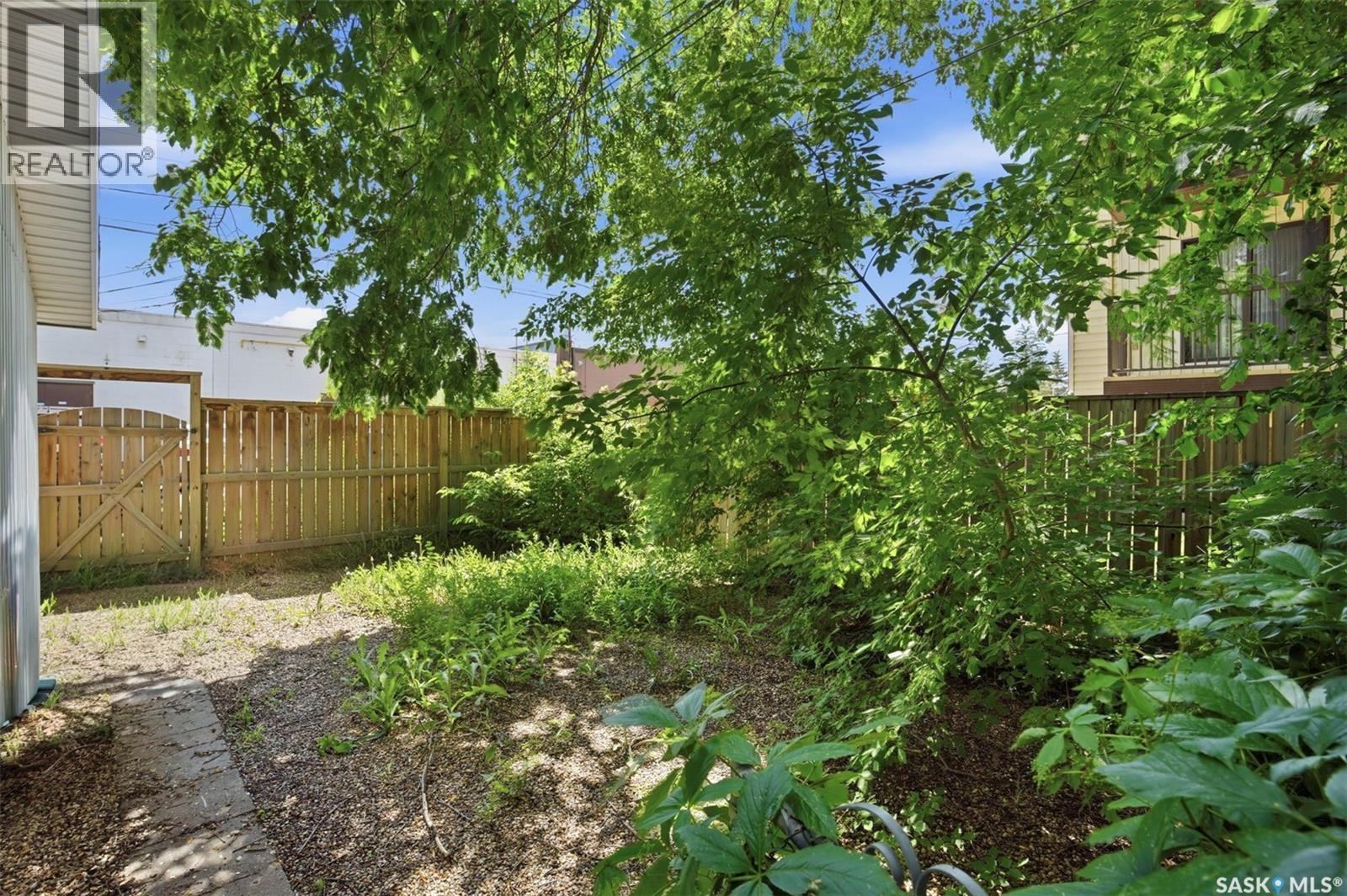 1014 9Th Street E, Saskatoon, SK