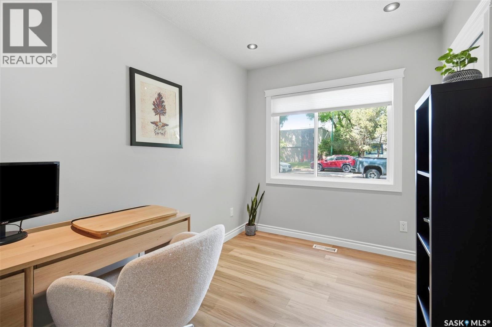 1014 9Th Street E, Saskatoon, SK