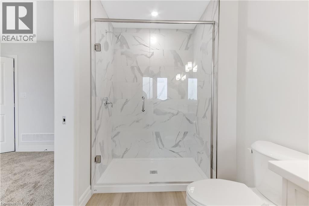 3 Hoylake Road, St. Thomas, ON - Indoor Photo Showing Bathroom