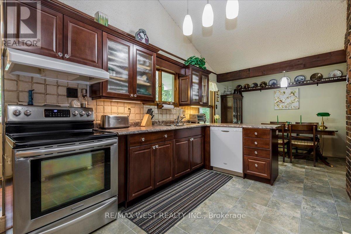 189 Park Road, Tiny, ON