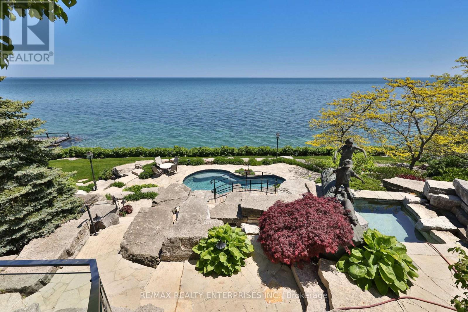 872 Whittier Crescent, Mississauga, ON