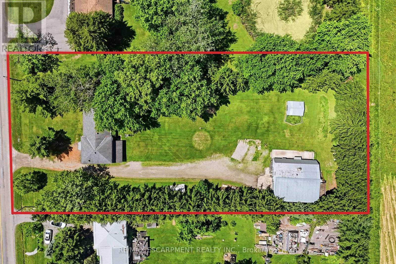 8404 Chippewa Road, Hamilton, ON