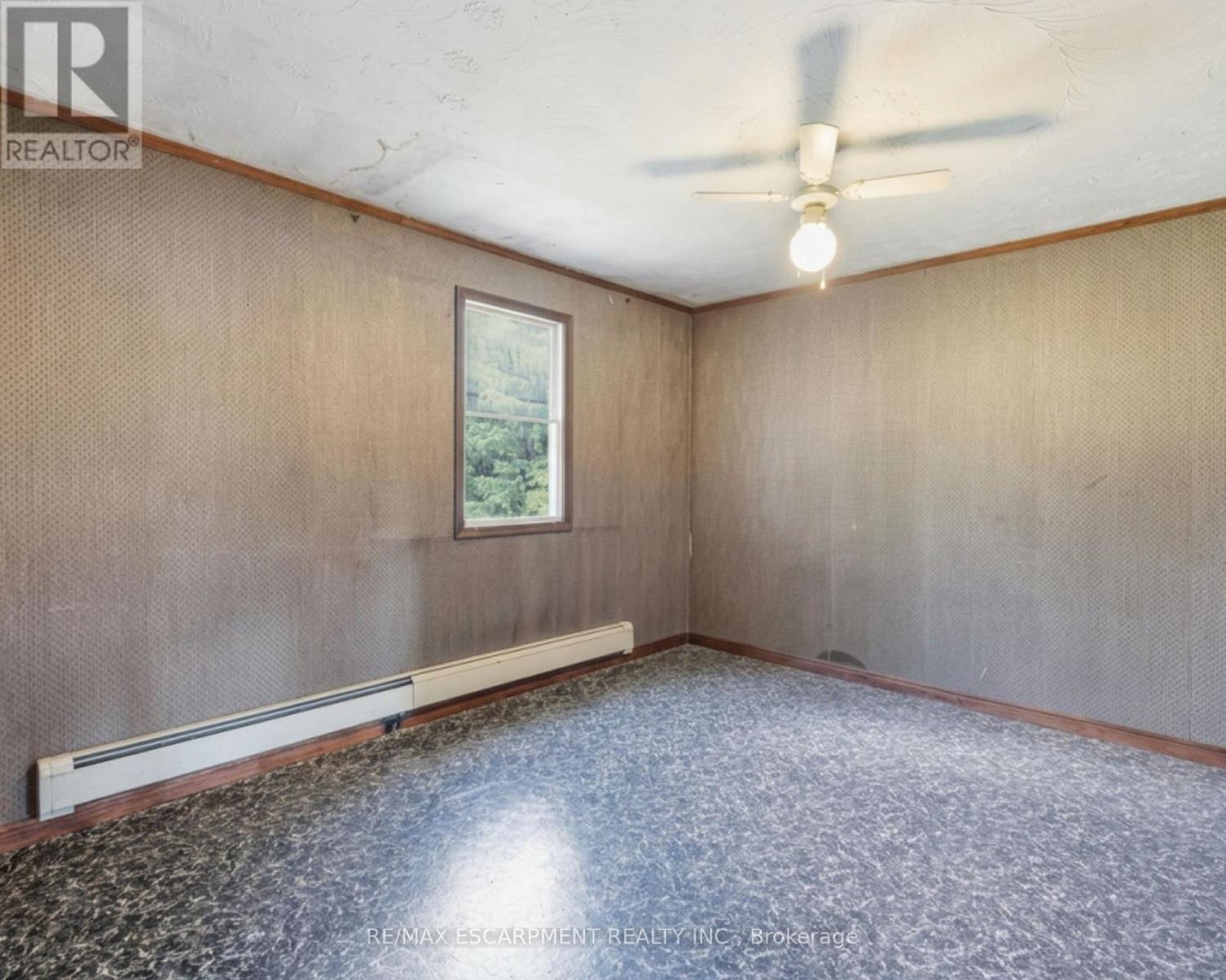 8404 Chippewa Road, Hamilton, ON