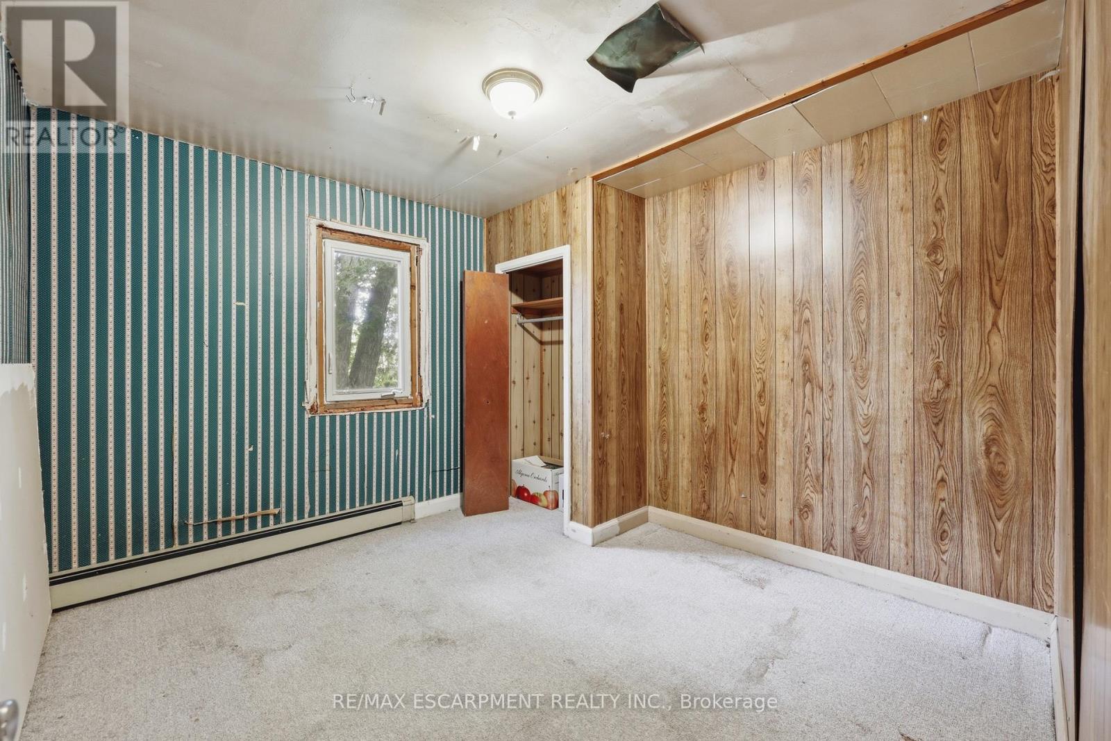 8404 Chippewa Road, Hamilton, ON
