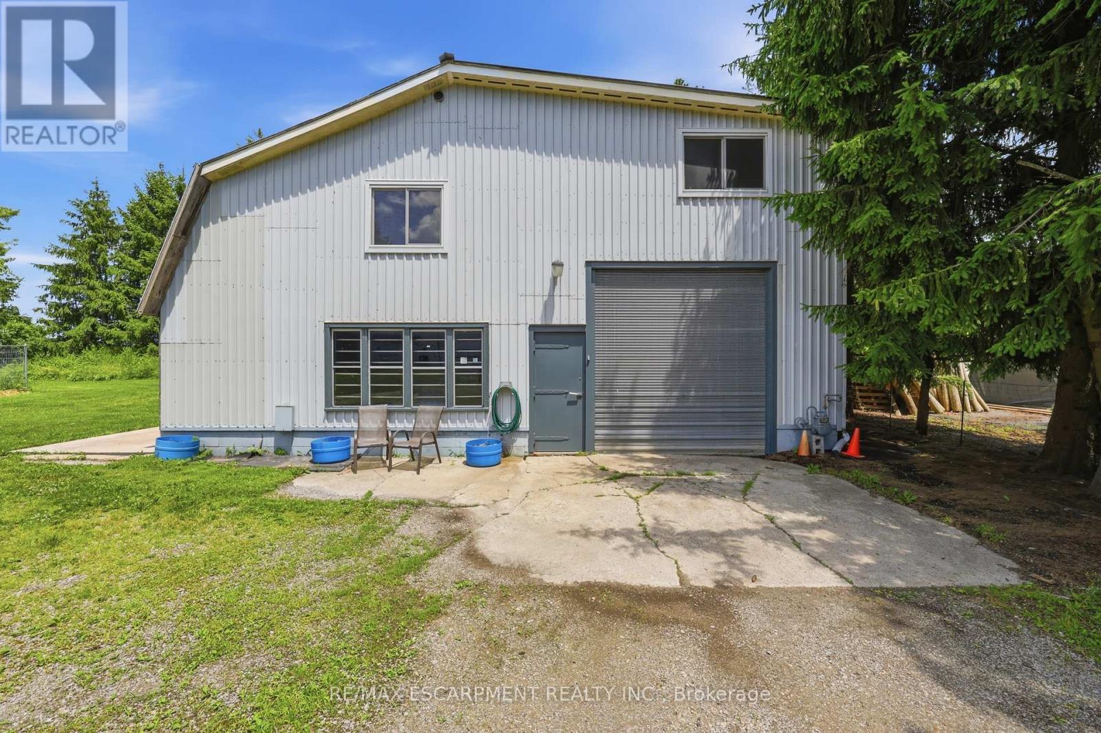 8404 Chippewa Road, Hamilton, ON