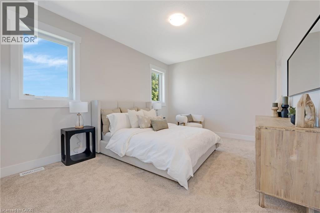 52 Moon Crescent, Cambridge, ON
