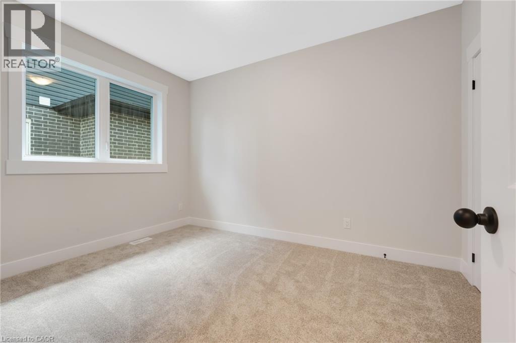 52 Moon Crescent, Cambridge, ON