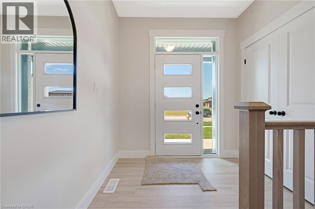 52 Moon Crescent, Cambridge, ON