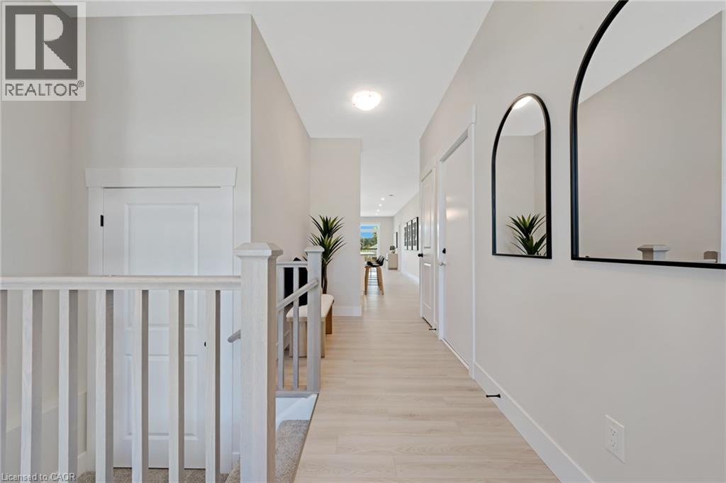 52 Moon Crescent, Cambridge, ON