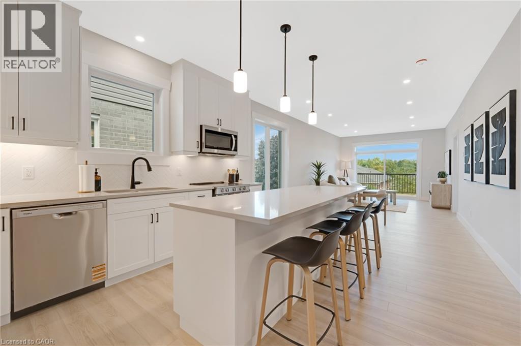 52 Moon Crescent, Cambridge, ON