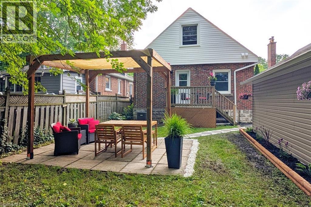 10 Dorset Place, Hamilton, ON