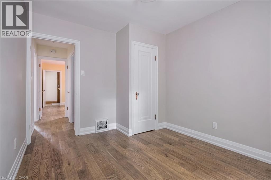 10 Dorset Place, Hamilton, ON