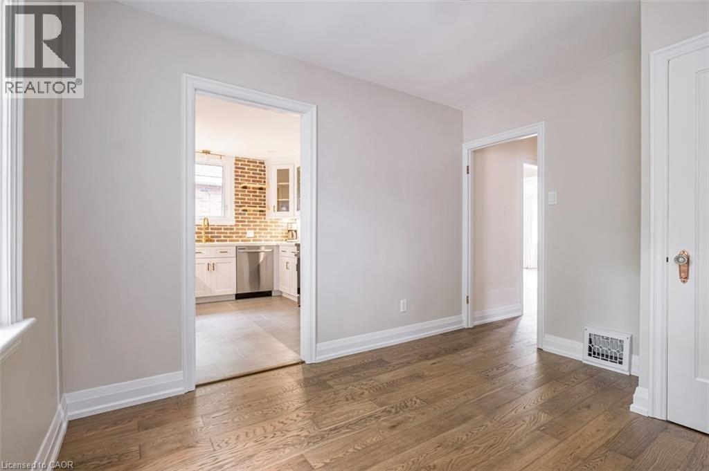 10 Dorset Place, Hamilton, ON