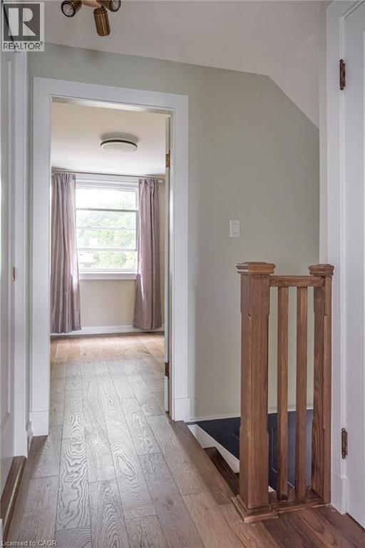 10 Dorset Place, Hamilton, ON