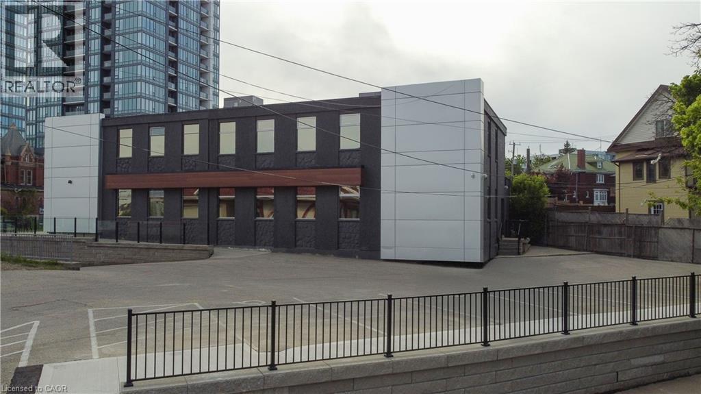 618 King Street, Kitchener, ON