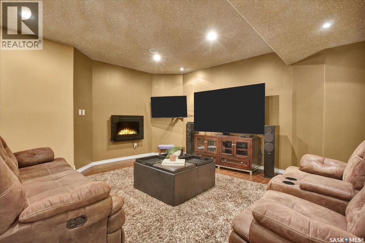 214 Burke Place, Warman, SK