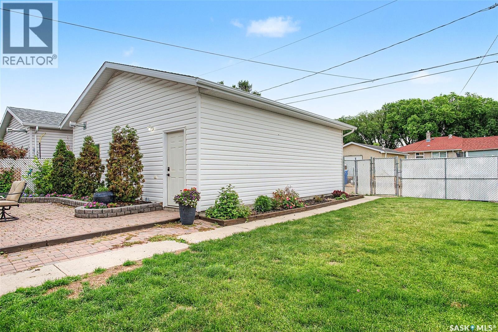 235 Toronto Street N, Regina, SK