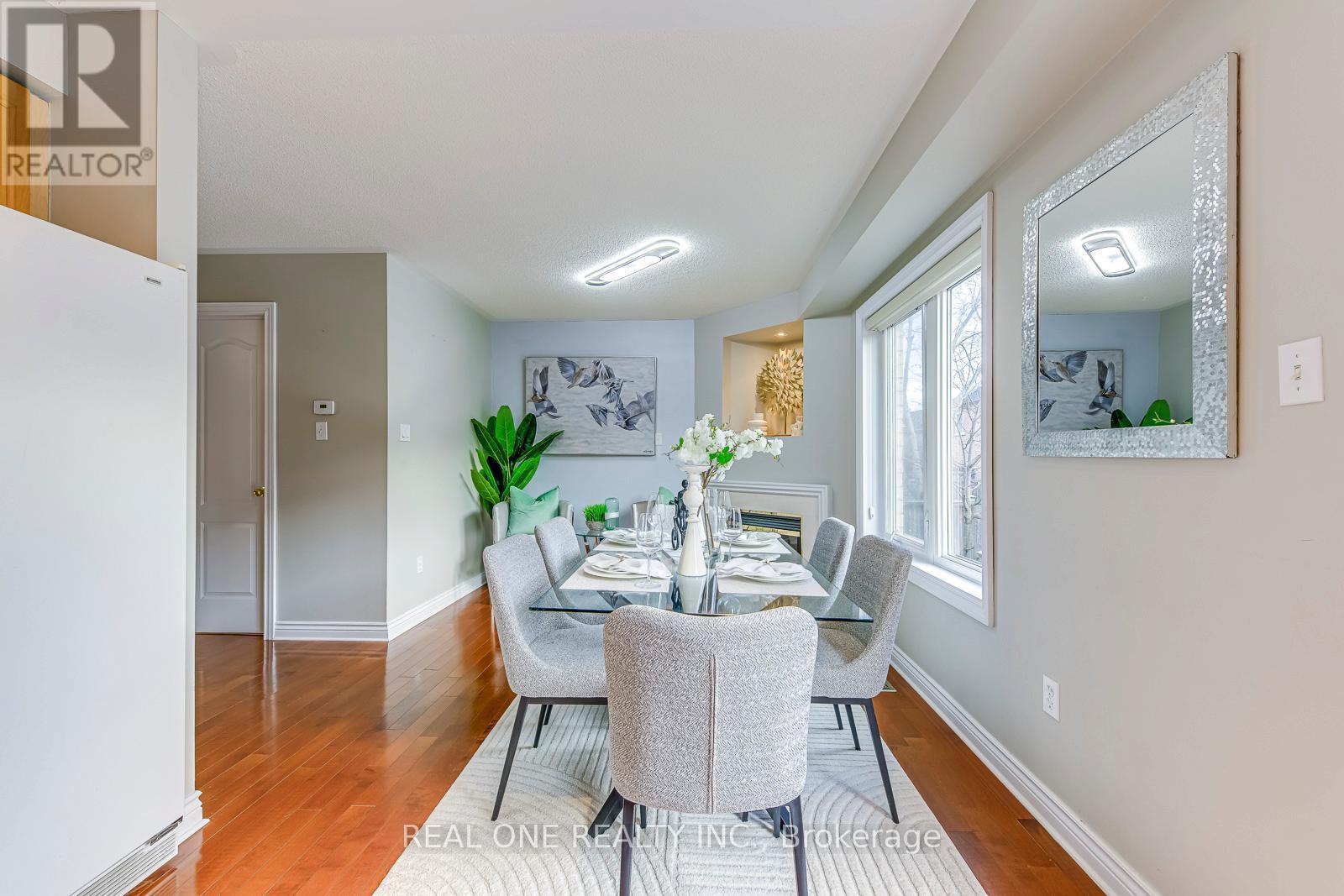 2470 Bankside Drive, Mississauga, ON