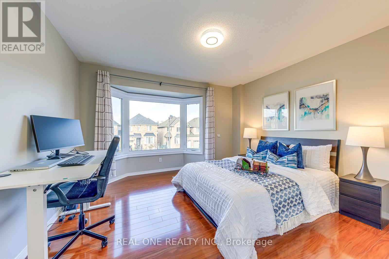 2470 Bankside Drive, Mississauga, ON