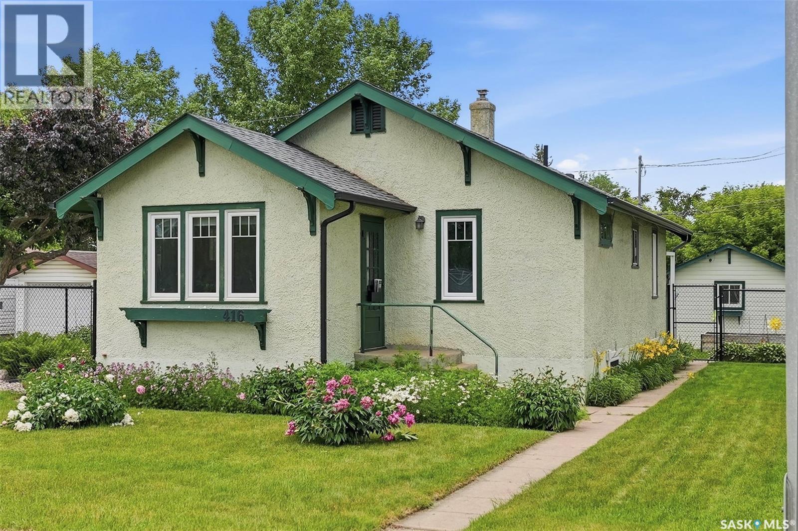 416 22Nd Street W, Prince Albert, SK