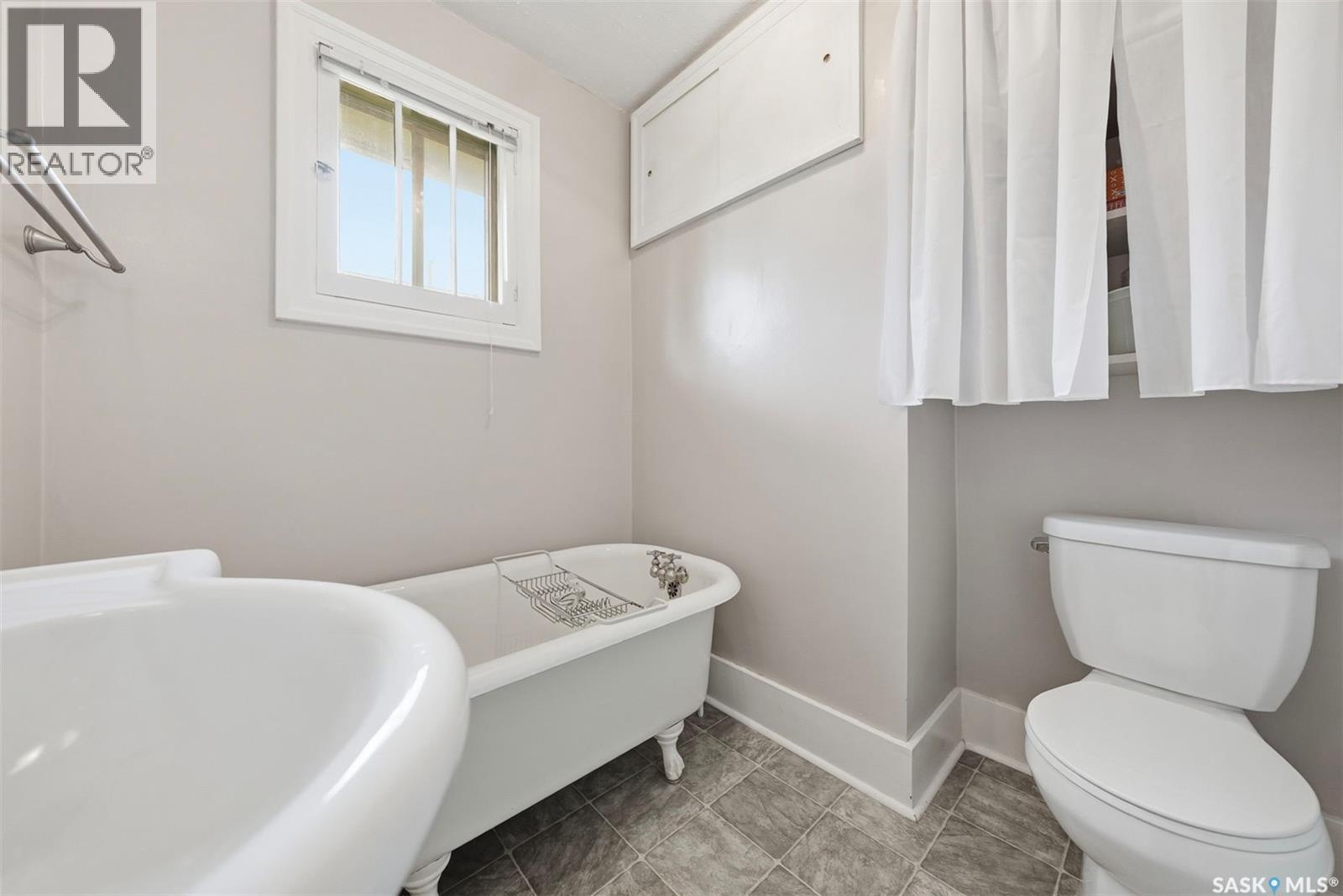416 22Nd Street W, Prince Albert, SK