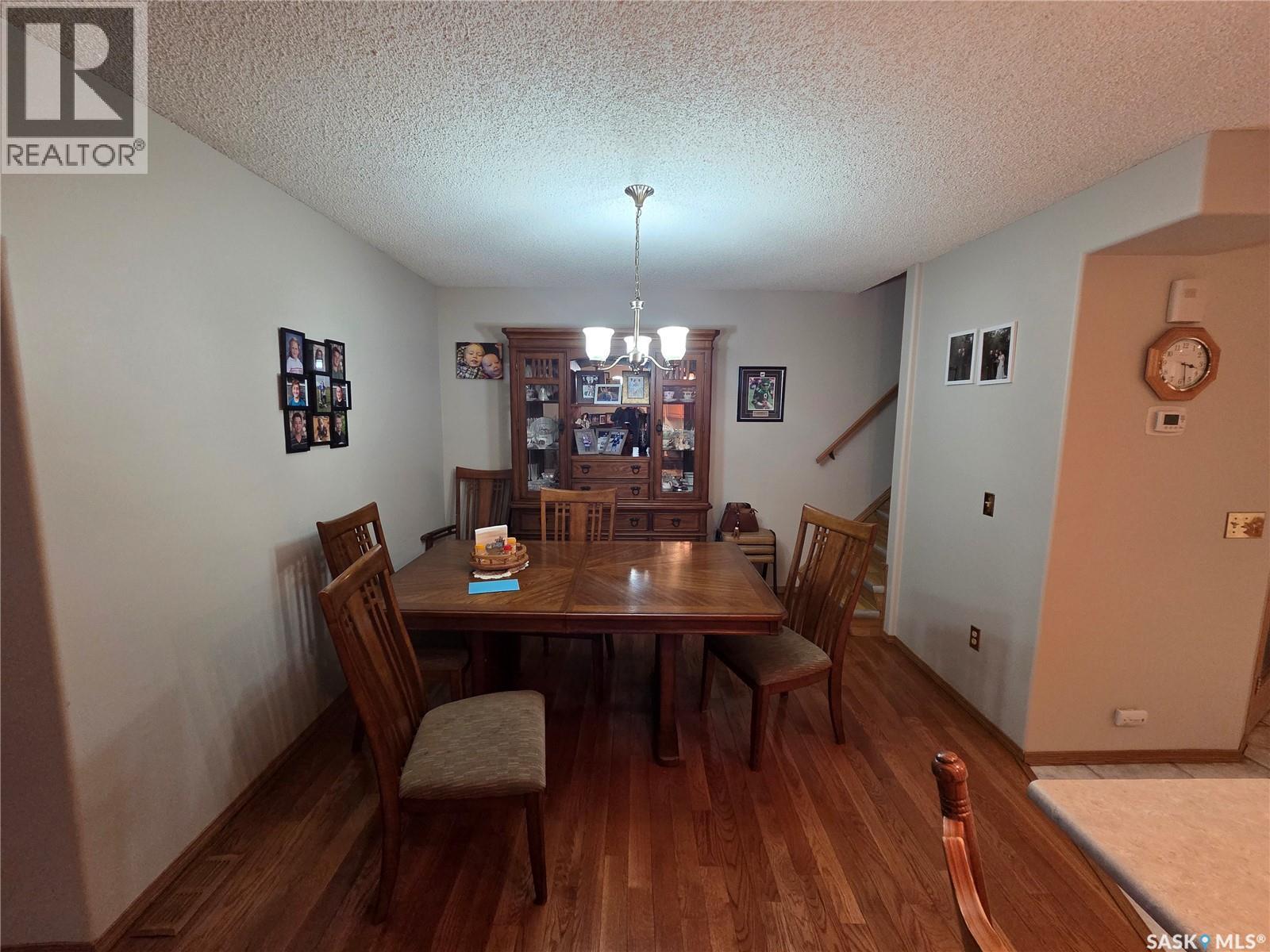 15 Adelaide Street, Manor, SK