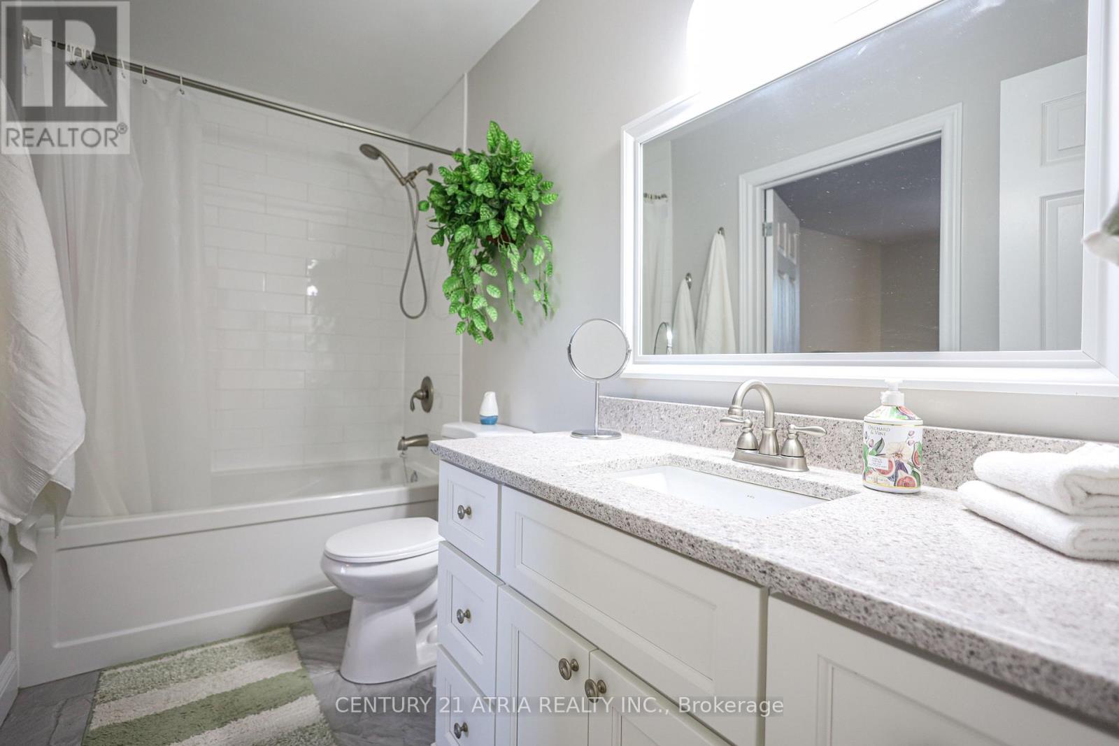 4151 Tea Garden Circle, Mississauga, ON