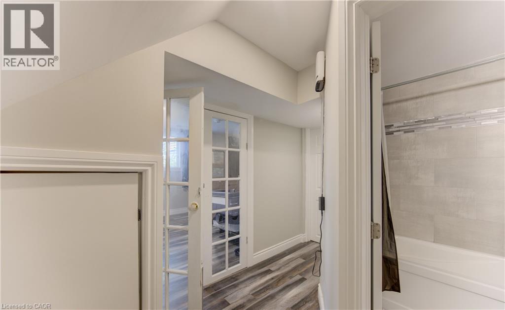 619 Forest Hill Drive, Kitchener, ON