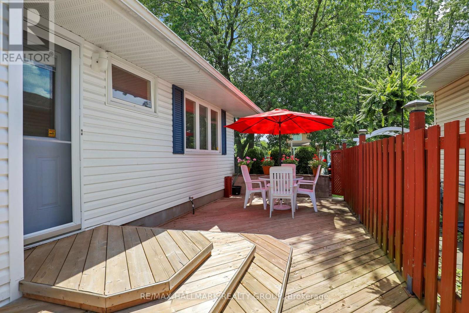 access to the terrace from kitchen door - 3242 Albion Road S, Ottawa, ON