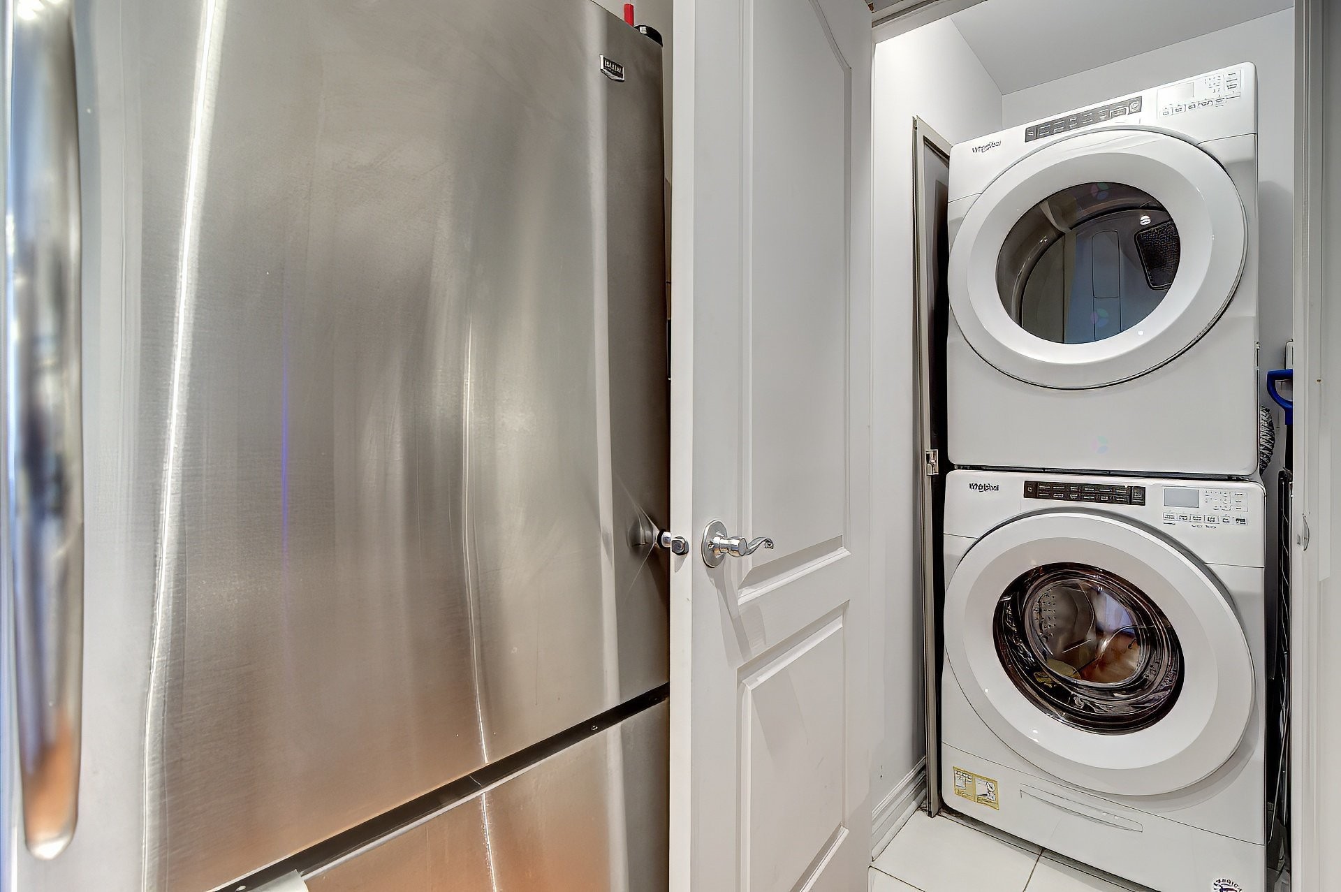 Laundry - 511-8500 Rue Raymond-Pelletier, Montréal (Ahuntsic-Cartierville), QC