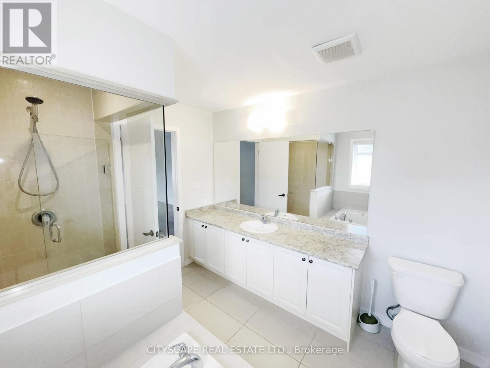 Primary Bedroom - 4pc Ensuite - 16 Pagebrook Crescent, Hamilton, ON