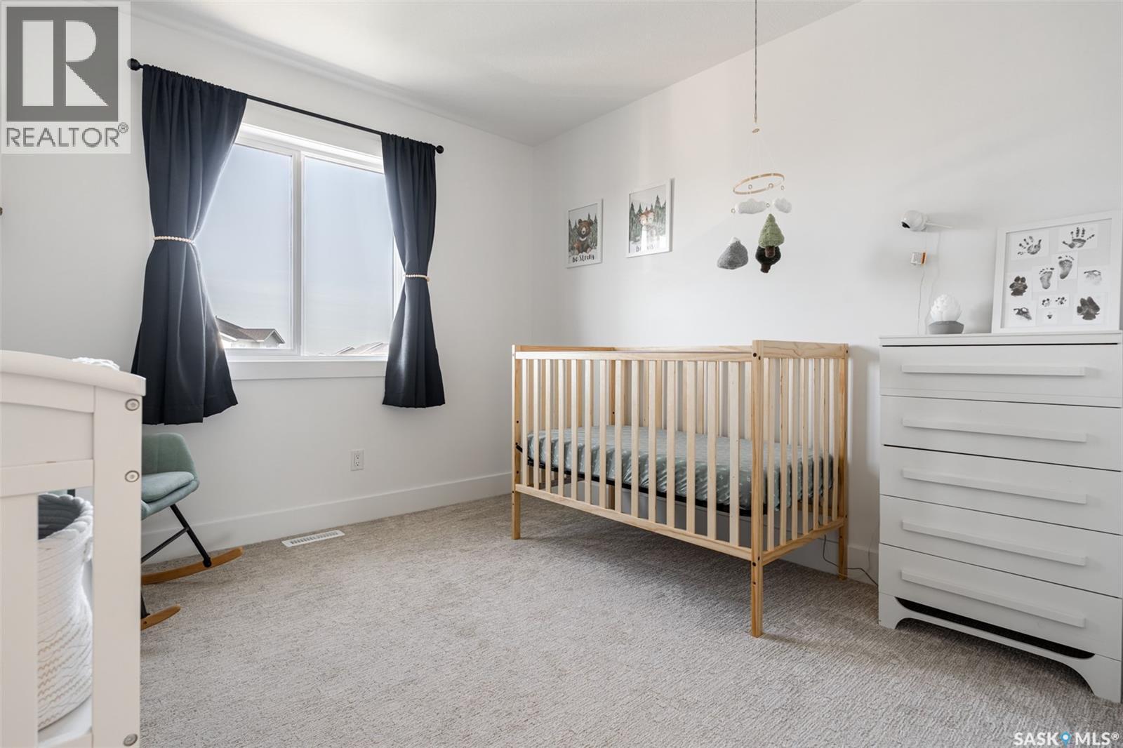 180 Rosewood Boulevard E, Saskatoon, SK