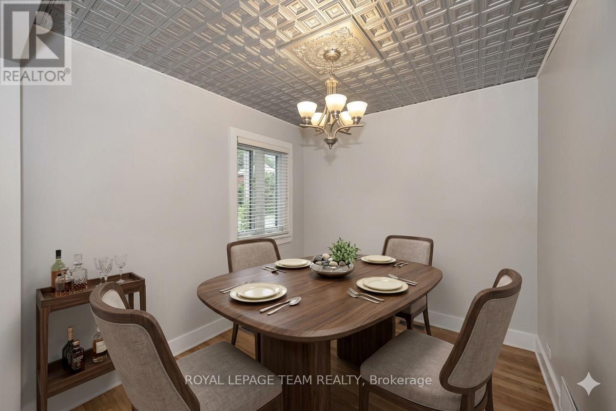 Virtually staged - Dining Room - 4 Queen Mary Street, Ottawa, ON