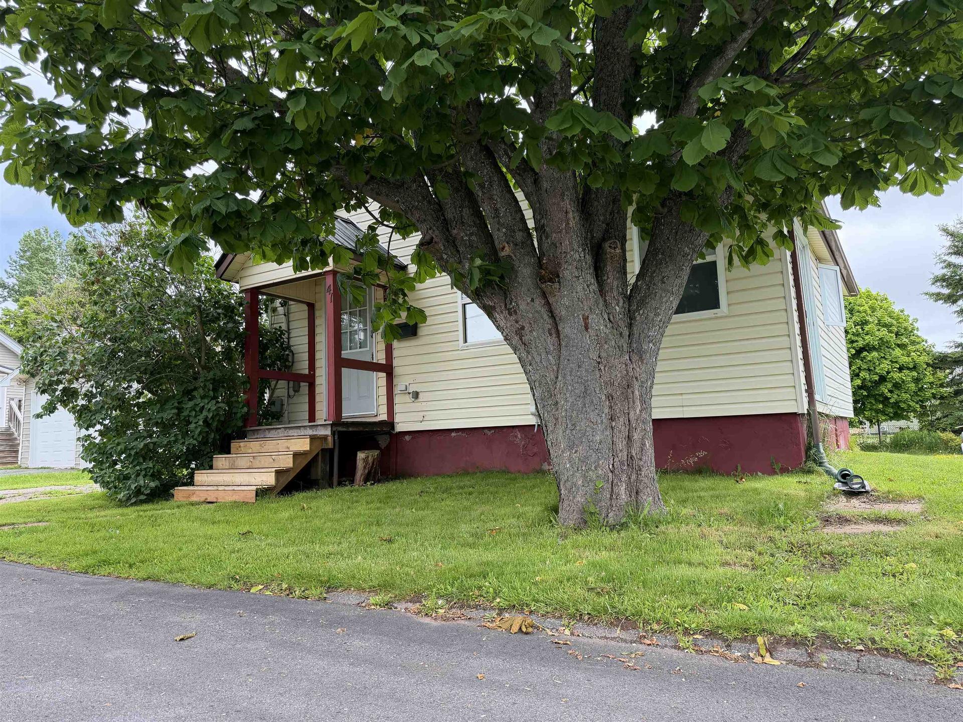 41 Park Street, Summerside, PE